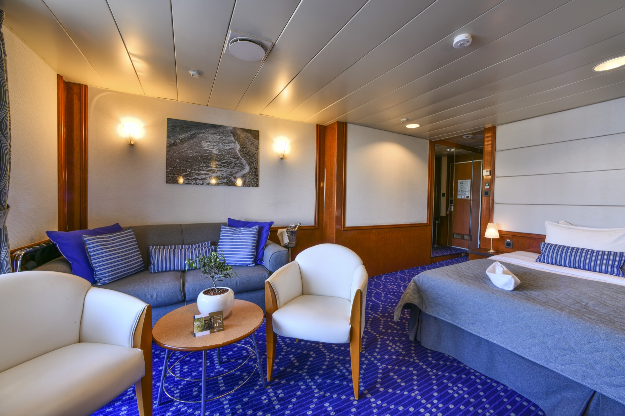 Celestyal Olympia Accommodation Balcony Suite SB 2 2.jpg